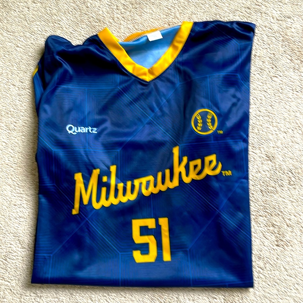 2024 Milwaukee Brewers Freddy Peralta Soccer Jersey Size XL